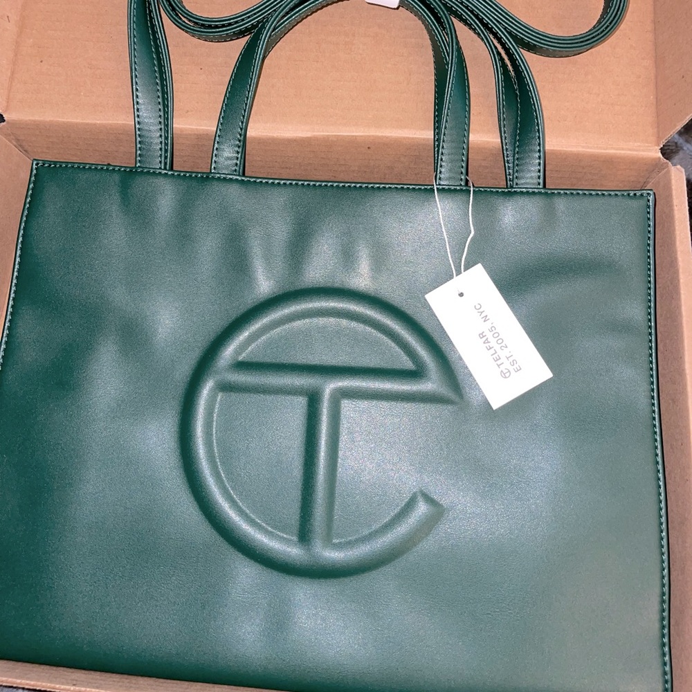 Medium Telfar Bag- Olive Green